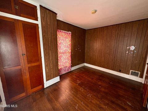 Tiny photo for 70 N Sandusky Street, Tiffin, OH 44883 (MLS # 10007643)