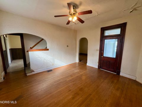 Tiny photo for 70 N Sandusky Street, Tiffin, OH 44883 (MLS # 10007643)