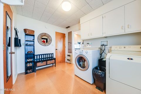 Tiny photo for 19982 County Road X, Archbold, OH 43502 (MLS # 10006511)