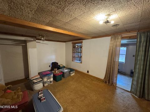 Tiny photo for 2046 Duchesse Drive, Oregon, OH 43616 (MLS # 10004700)