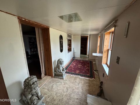 Tiny photo for 2046 Duchesse Drive, Oregon, OH 43616 (MLS # 10004700)