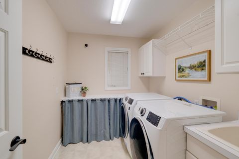 Tiny photo for 7809 Quail Creek Road, Maumee, OH 43537 (MLS # 10000164)