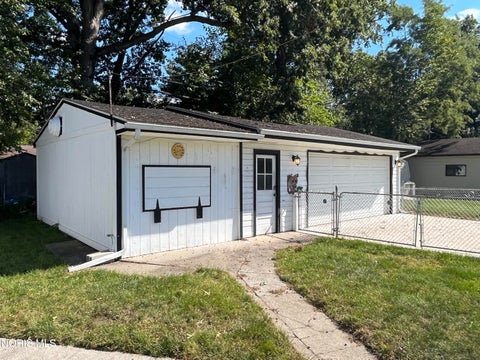 Tiny photo for 3206 Waldmar Road, Toledo, OH 43615 (MLS # 10014134)