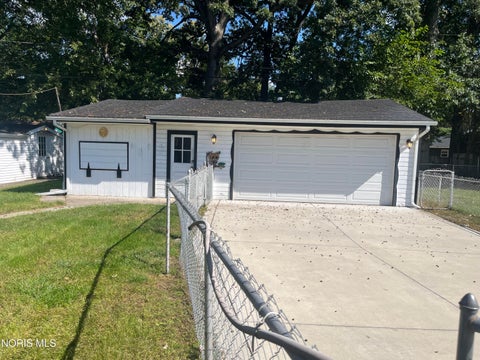 Tiny photo for 3206 Waldmar Road, Toledo, OH 43615 (MLS # 10014134)