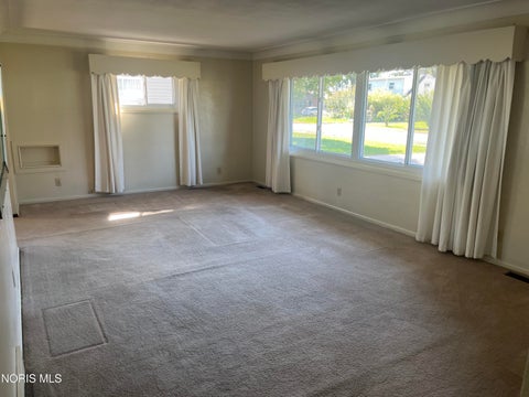 Tiny photo for 3206 Waldmar Road, Toledo, OH 43615 (MLS # 10014134)