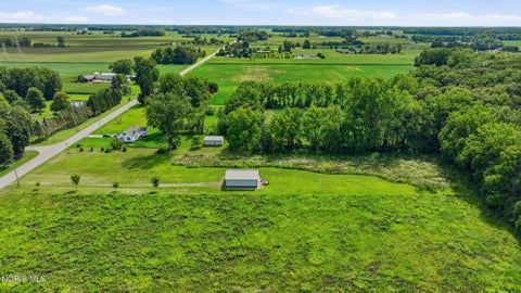 Tiny photo for 8772 Jeffers Road, Grand Rapids, OH 43522 (MLS # 10012290)