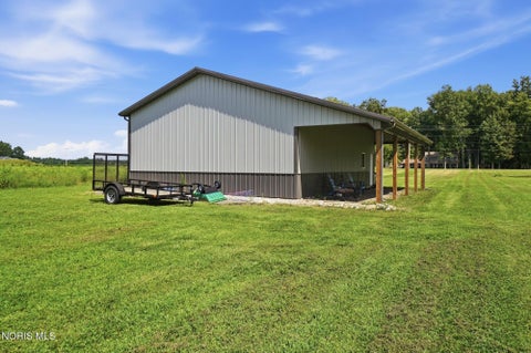 Tiny photo for 8772 Jeffers Road, Grand Rapids, OH 43522 (MLS # 10012290)