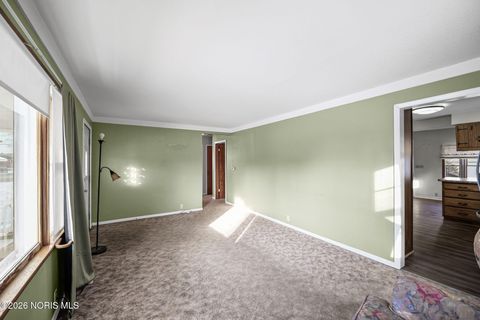 Tiny photo for 528 Rector Avenue, Findlay, OH 45840 (MLS # 10002790)