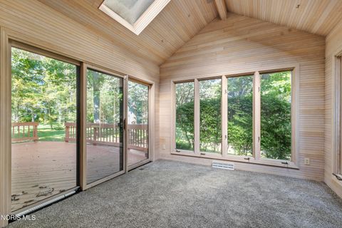 Tiny photo for 5310 Turnberry Lane, Sylvania, OH 43560 (MLS # 10005472)