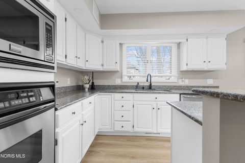 Tiny photo for 5310 Turnberry Lane, Sylvania, OH 43560 (MLS # 10005472)