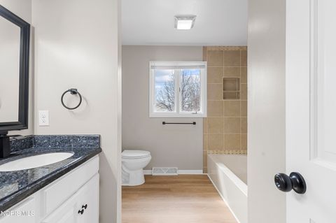 Tiny photo for 5310 Turnberry Lane, Sylvania, OH 43560 (MLS # 10005472)