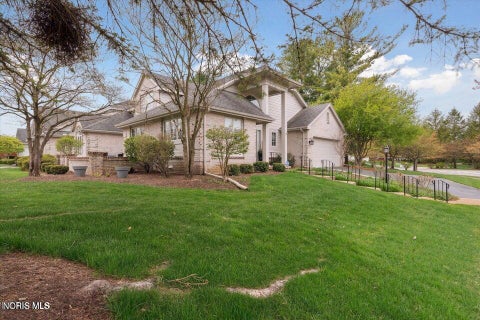 Tiny photo for 7431 Country Commons Lane, Sylvania, OH 43560 (MLS # 10012532)