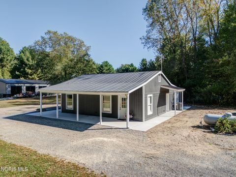 Tiny photo for 330 County Road 2, Liberty Center, OH 43532 (MLS # 10005424)