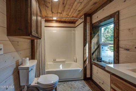 Tiny photo for 330 County Road 2, Liberty Center, OH 43532 (MLS # 10005424)