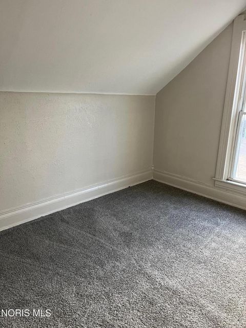 Tiny photo for 148 Gibbons Street, Toledo, OH 43609 (MLS # 10005564)