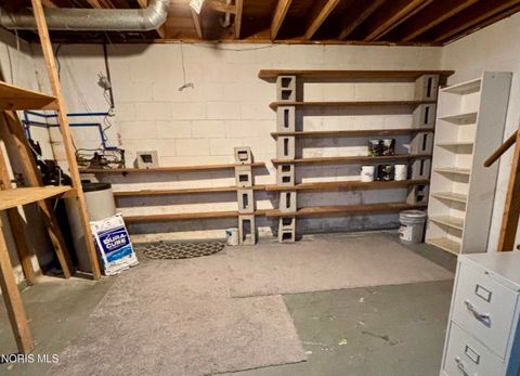 Tiny photo for 2630 7th Street #Apt B, Maumee, OH 43537 (MLS # 10006568)