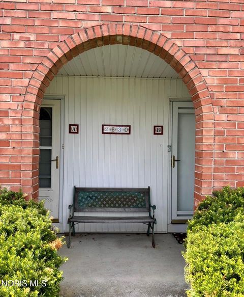 Tiny photo for 2630 7th Street #Apt B, Maumee, OH 43537 (MLS # 10006568)