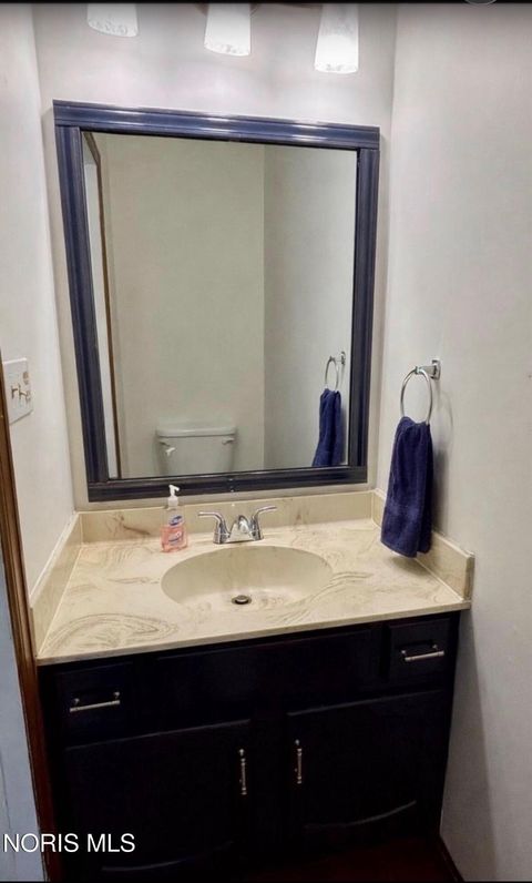 Tiny photo for 2630 7th Street #Apt B, Maumee, OH 43537 (MLS # 10006568)