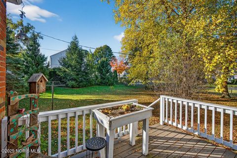 Tiny photo for 2855 Castleton Avenue, Toledo, OH 43613 (MLS # 10000848)