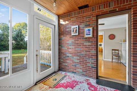 Tiny photo for 2855 Castleton Avenue, Toledo, OH 43613 (MLS # 10000848)