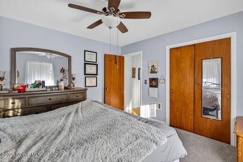 Tiny photo for 2855 Castleton Avenue, Toledo, OH 43613 (MLS # 10000848)