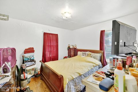 Tiny photo for 1804 Milburn Avenue, Toledo, OH 43606 (MLS # 10000181)