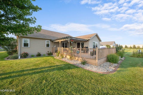 Tiny photo for 4413 E Crystal Ridge Drive, Maumee, OH 43537 (MLS # 10011014)