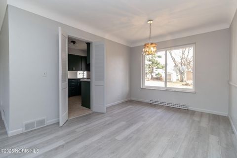 Tiny photo for 4744 Kathy Lane, Toledo, OH 43623 (MLS # 10002514)