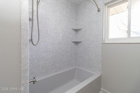 Tiny photo for 4744 Kathy Lane, Toledo, OH 43623 (MLS # 10002514)