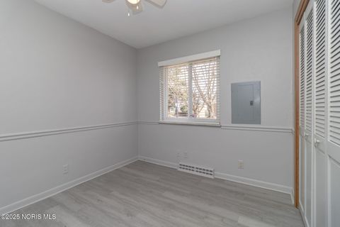 Tiny photo for 4744 Kathy Lane, Toledo, OH 43623 (MLS # 10002514)