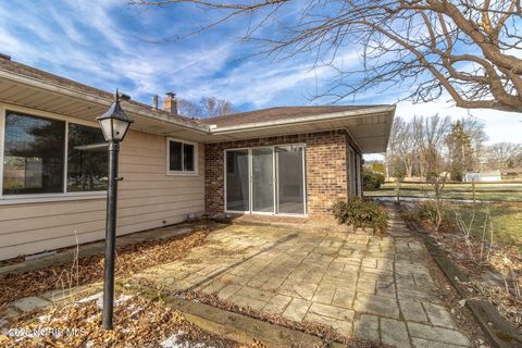Tiny photo for 4744 Kathy Lane, Toledo, OH 43623 (MLS # 10002514)