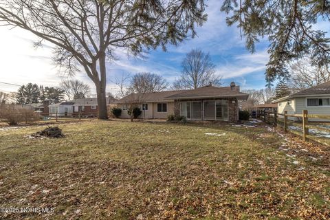 Tiny photo for 4744 Kathy Lane, Toledo, OH 43623 (MLS # 10002514)