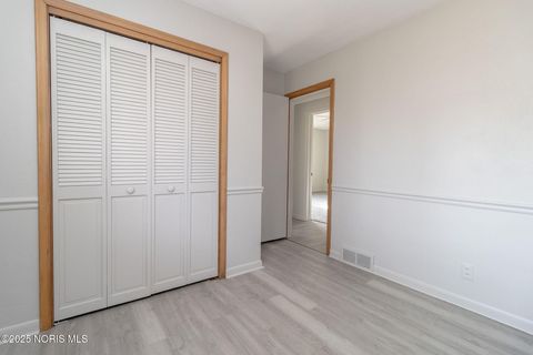 Tiny photo for 4744 Kathy Lane, Toledo, OH 43623 (MLS # 10002514)