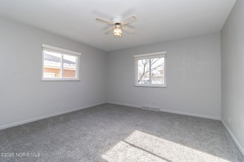 Tiny photo for 4744 Kathy Lane, Toledo, OH 43623 (MLS # 10002514)