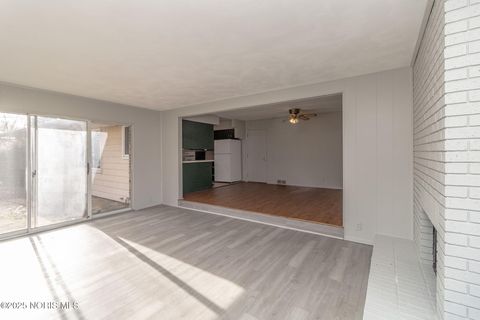 Tiny photo for 4744 Kathy Lane, Toledo, OH 43623 (MLS # 10002514)