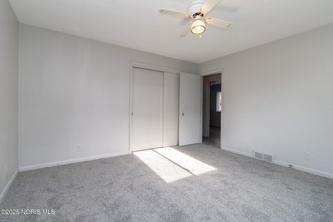 Tiny photo for 4744 Kathy Lane, Toledo, OH 43623 (MLS # 10002514)