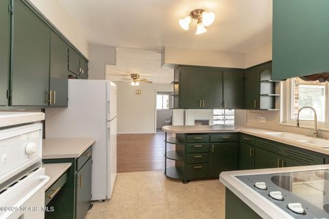 Tiny photo for 4744 Kathy Lane, Toledo, OH 43623 (MLS # 10002514)