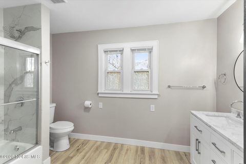 Tiny photo for 6139 Secor Road, Toledo, OH 43613 (MLS # 10002480)