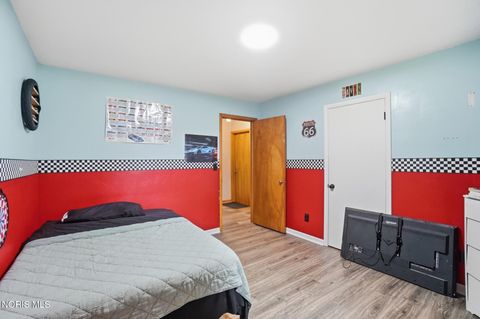 Tiny photo for 720 Fairview Avenue, Bowling Green, OH 43402 (MLS # 10007212)