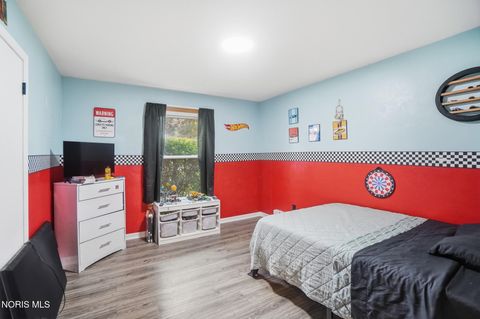 Tiny photo for 720 Fairview Avenue, Bowling Green, OH 43402 (MLS # 10007212)