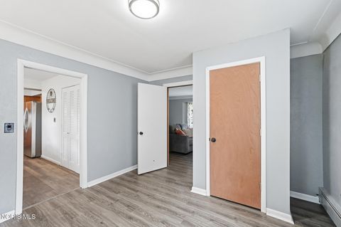 Tiny photo for 720 Fairview Avenue, Bowling Green, OH 43402 (MLS # 10007212)
