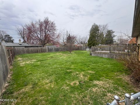 Tiny photo for 3260 Glencairn Avenue, Toledo, OH 43614 (MLS # 10006196)