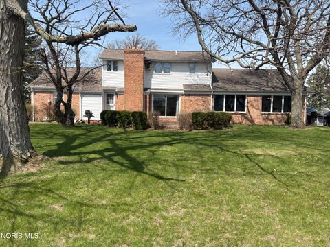 Tiny photo for 23746 W State Route 579, Curtice, OH 43412 (MLS # 10006179)
