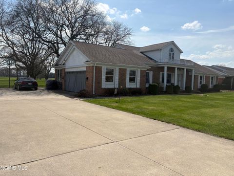 Tiny photo for 23746 W State Route 579, Curtice, OH 43412 (MLS # 10006179)