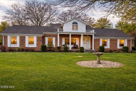 Photo of 23746 W State Route 579, Curtice, OH 43412 (MLS # 10006179)