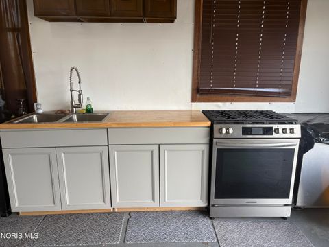 Tiny photo for 23746 W State Route 579, Curtice, OH 43412 (MLS # 10006179)