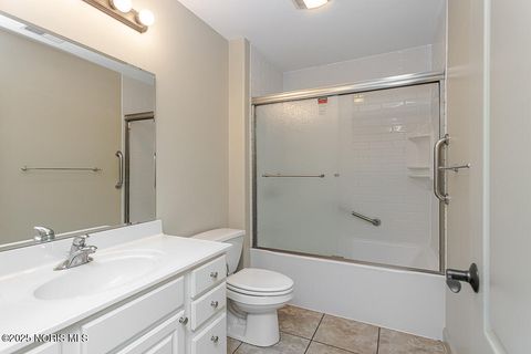 Tiny photo for 5829 Green Ivy Lane, Monclova, OH 43542 (MLS # 10002254)