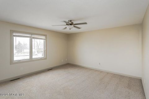 Tiny photo for 5829 Green Ivy Lane, Monclova, OH 43542 (MLS # 10002254)