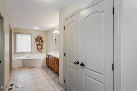 Tiny photo for 5829 Green Ivy Lane, Monclova, OH 43542 (MLS # 10002254)