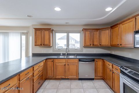 Tiny photo for 5829 Green Ivy Lane, Monclova, OH 43542 (MLS # 10002254)